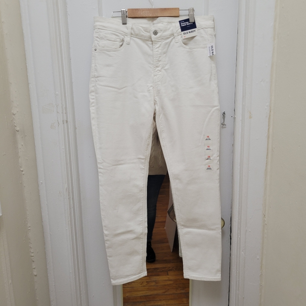 Old Navy Women's Cream Rockstar‎ Super Skinny NWT